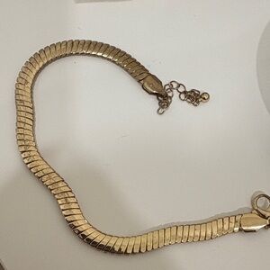 Elegant Gold Anklet